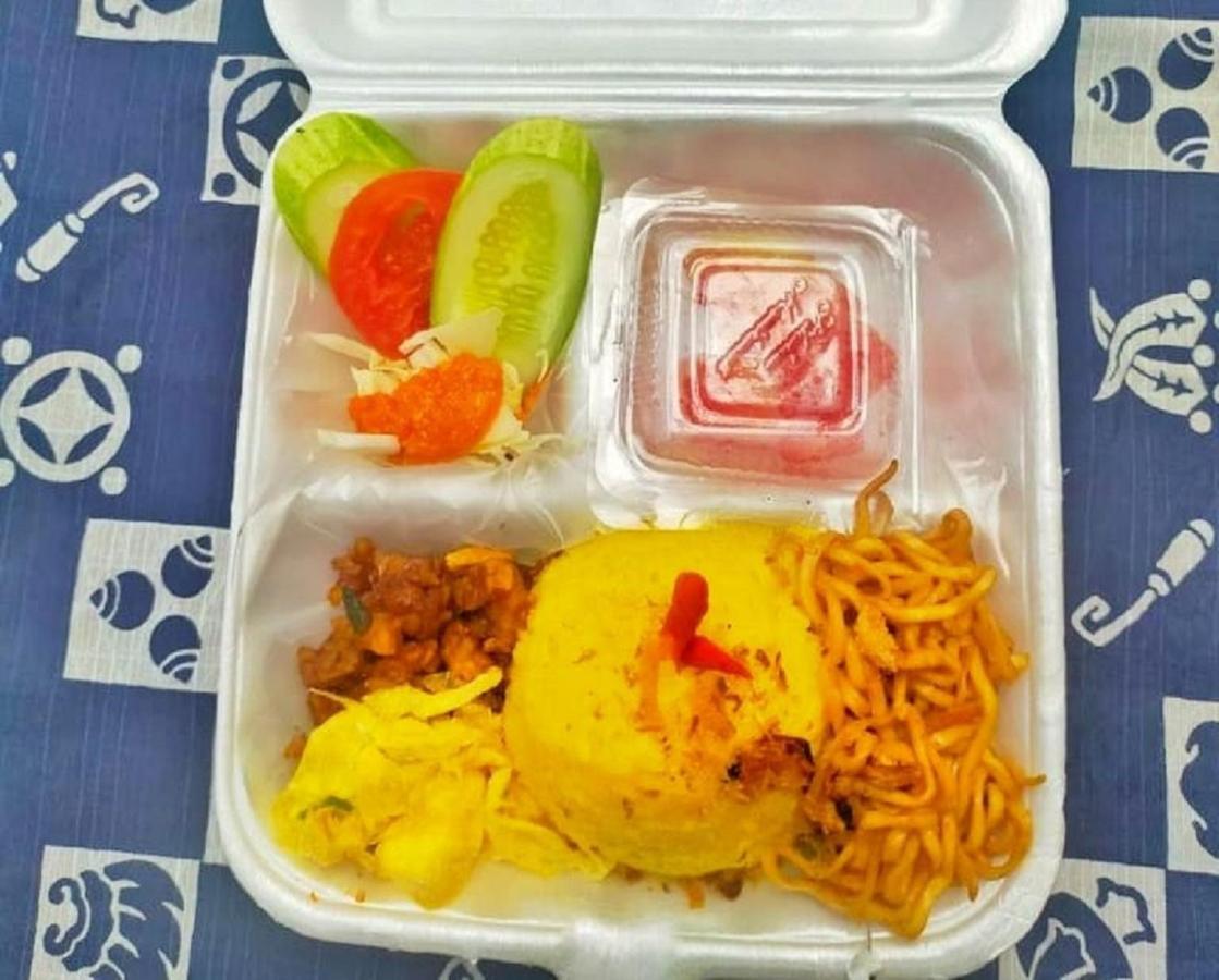 Urbanest Inn House TB Simatupang Pasar Minggu Bagian luar foto