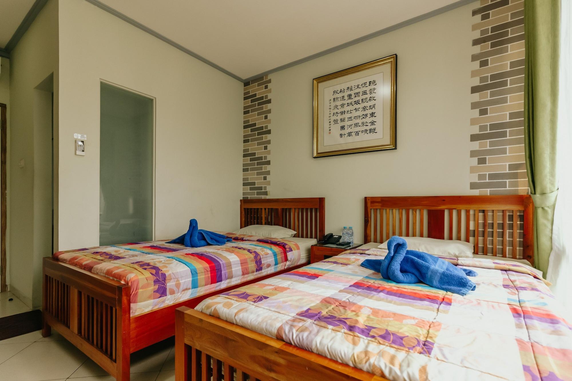 Urbanest Inn House TB Simatupang Pasar Minggu Bagian luar foto