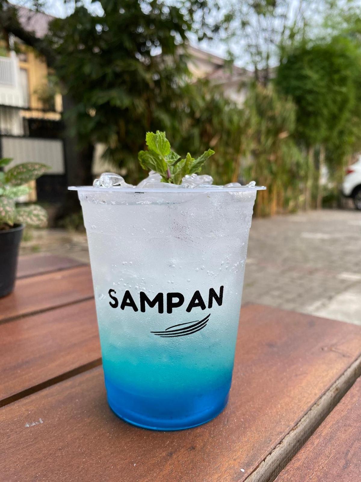 Urbanest Inn House TB Simatupang Pasar Minggu Bagian luar foto